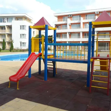 студия несебър форт клуб Apartment