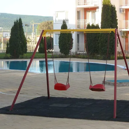 студия несебър форт клуб Apartment Slantschew brjag